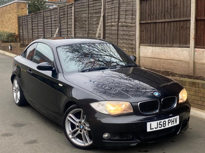 BMW 1 SERIES