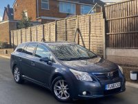 TOYOTA AVENSIS