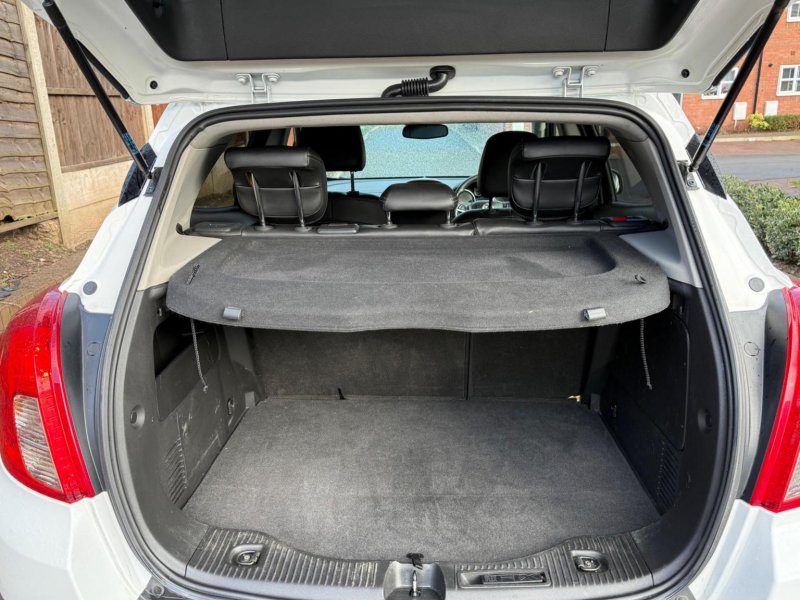 VAUXHALL MOKKA