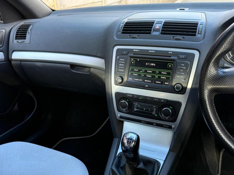 SKODA OCTAVIA