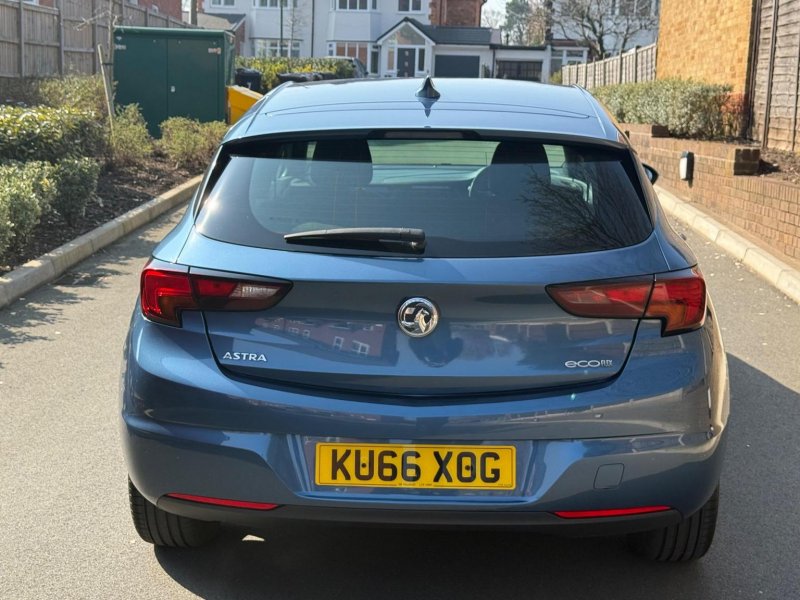 VAUXHALL ASTRA