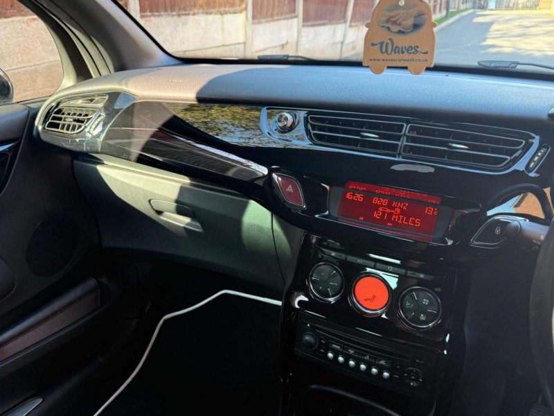 CITROEN DS3