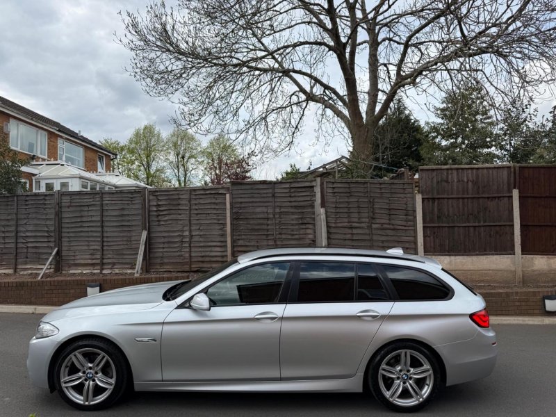 BMW 5 SERIES
