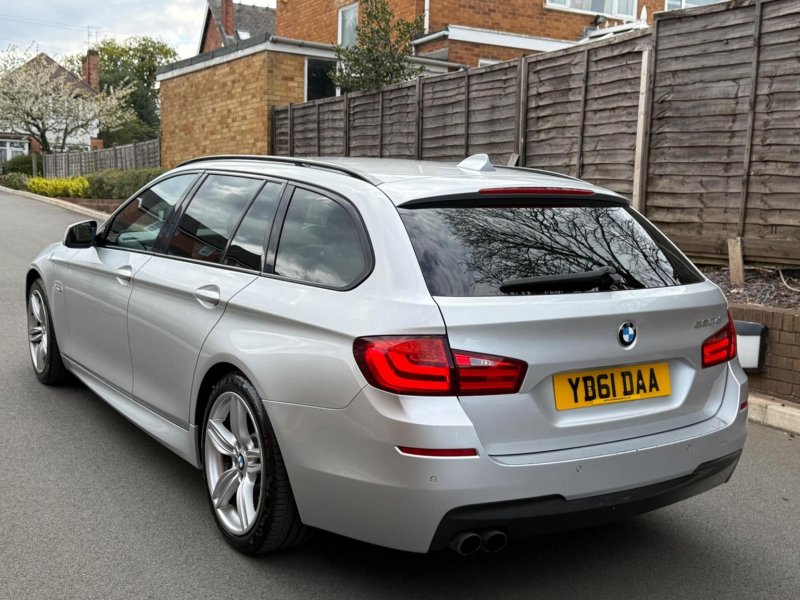BMW 5 SERIES