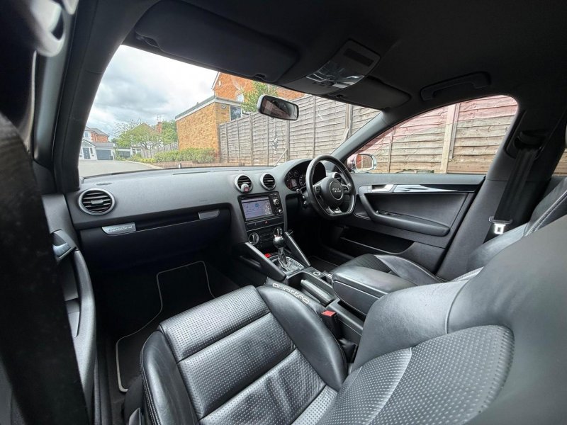 AUDI S3