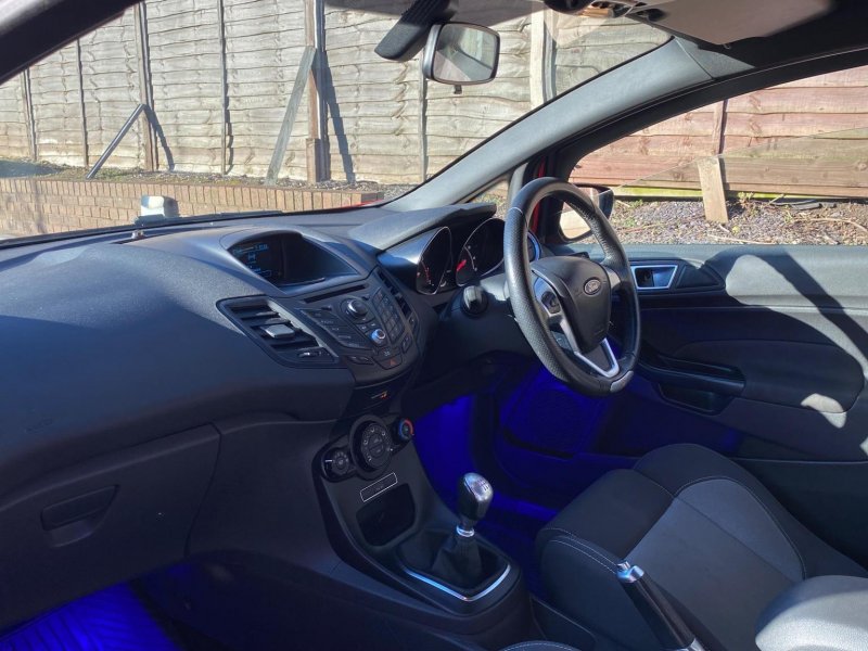 FORD FIESTA
