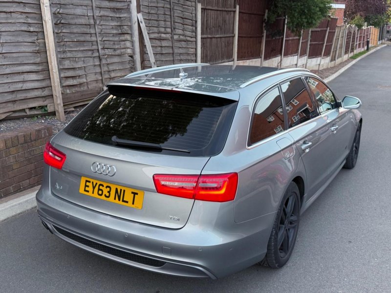 AUDI A6 AVANT