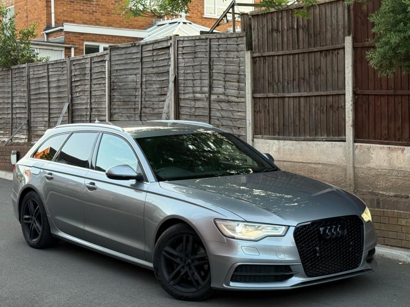 AUDI A6 AVANT