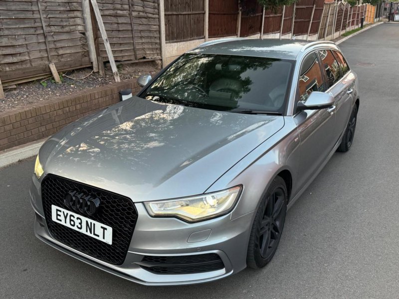 AUDI A6 AVANT